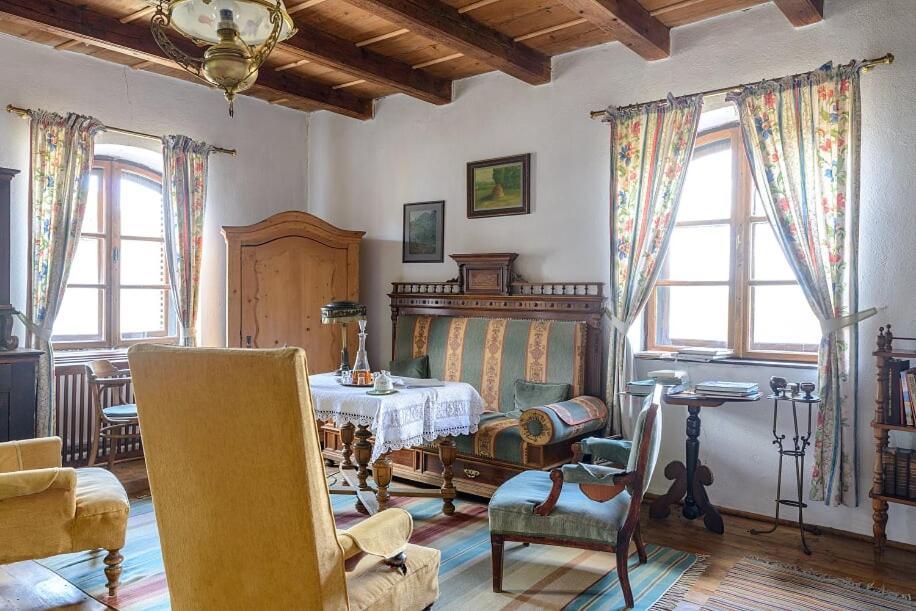 Count Kalnoky'S Transylvanian Guesthouses Miclosoara Exterior foto